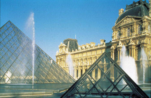 Paris_Louvre