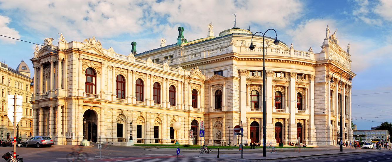 Das berühmte Burgtheater in Wien.