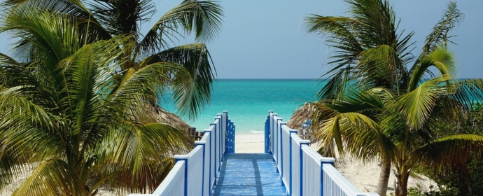 Karibik-Flair am Playa Ancon, dem Traumstrand auf Kuba.